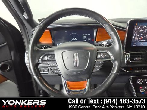 Used 2020 Lincoln Navigator Reserve AWD/4WD image 23