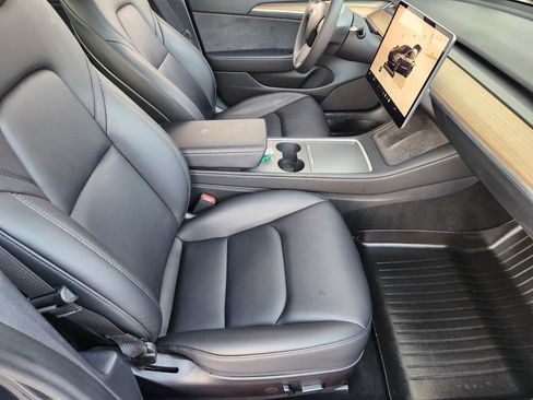 Used 2023 Tesla Model 3 Standard Range RWD image 14
