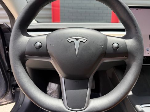 Used 2023 Tesla Model 3 Standard Range RWD image 22