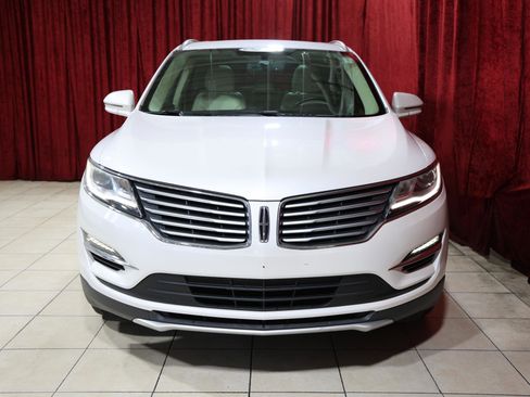Used 2016 Lincoln MKC Select FWD image 9