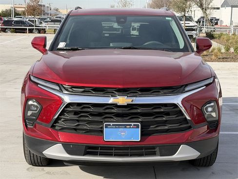 Certified 2024 Chevrolet Blazer LT w/ Convenience Package image 7