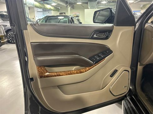 Used 2016 Chevrolet Tahoe LTZ image 9