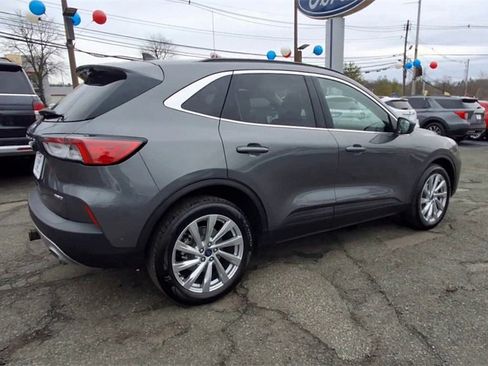 Certified 2022 Ford Escape Titanium w/ Titanium Elite Package image 8