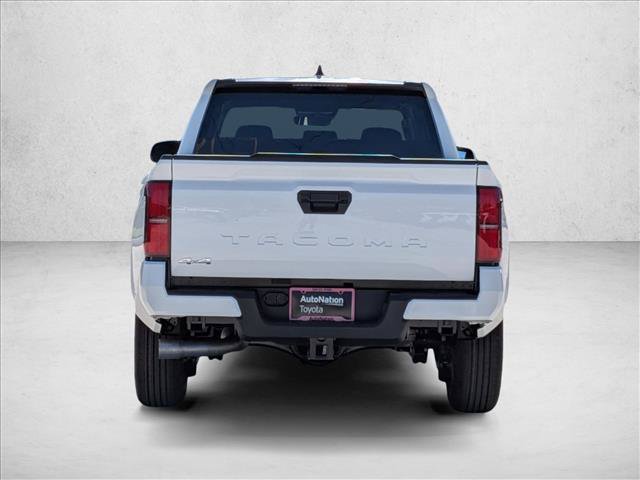 Used 2025 Toyota Tacoma SR5 AWD/4WD image 8