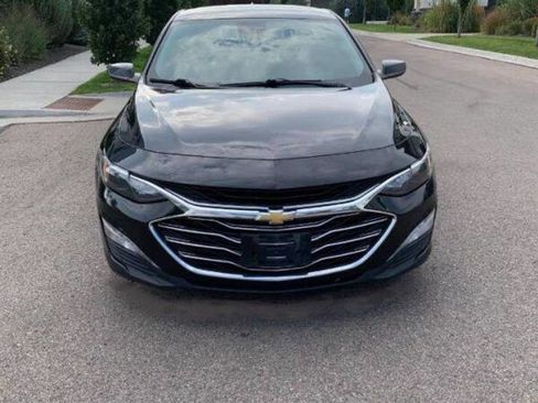 Used 2021 Chevrolet Malibu LT image 9