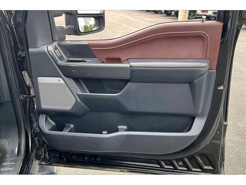 Used 2023 Ford F150 Lariat w/ Max Trailer Tow Package AWD/4WD image 25