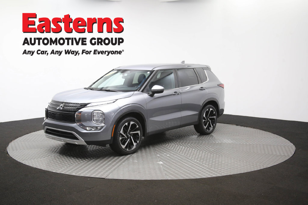 Used 2024 Mitsubishi Outlander SE FWD image 56