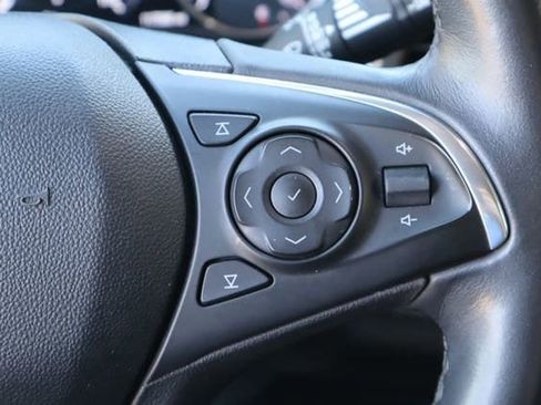 Used 2019 Buick Enclave Avenir w/ Avenir Technology Package FWD image 15