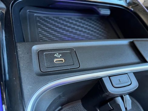 Certified 2025 Mercedes-Benz GLB 250 4MATIC image 26