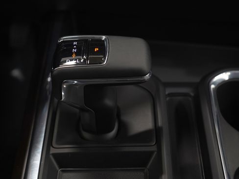 Used 2024 Chevrolet Silverado 1500 High Country image 19