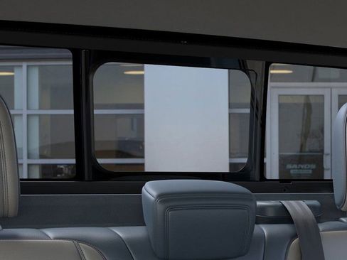 New 2025 Ford Maverick Lariat w/ 4K Tow Package image 24