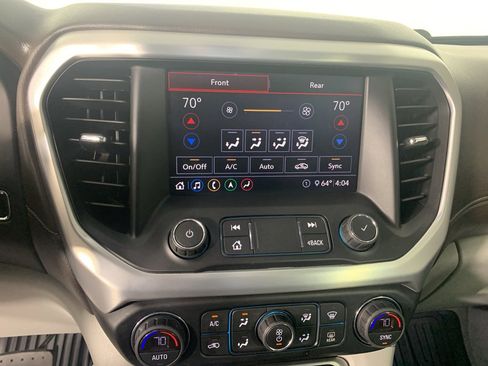 Used 2020 GMC Acadia SLT w/ Premium Package image 26