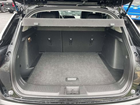 Used 2024 Chevrolet Trax ACTIV w/ Driver Confidence Package image 14