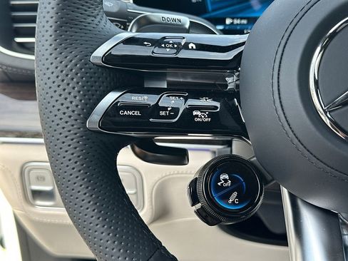 New 2026 Mercedes-Benz GLE 63 AMG S image 27