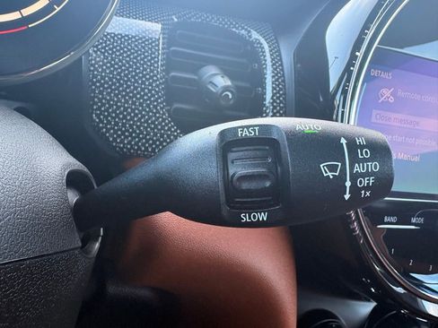 Used 2023 MINI Cooper S image 18