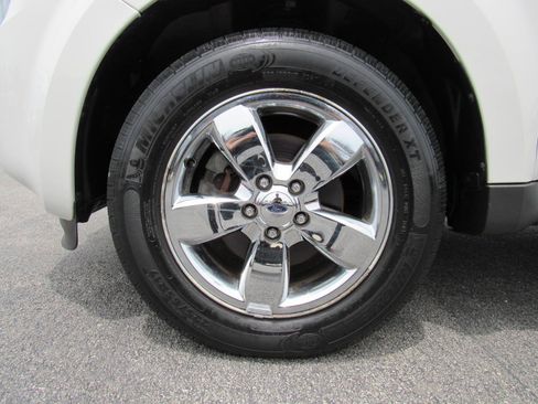 Used 2009 Ford Escape Limited AWD/4WD image 10