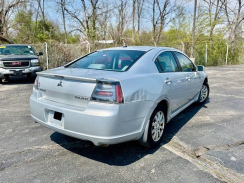 Used 2008 Mitsubishi Galant ES image 3