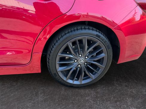 Used 2019 Acura ILX FWD image 9