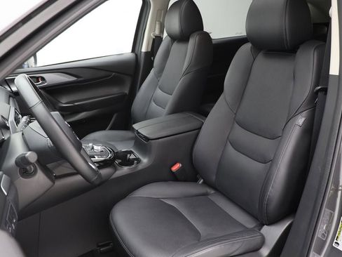 Used 2023 MAZDA CX-9 Touring Plus image 15