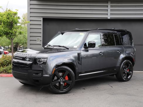 Used 2025 Land Rover Defender 110 X AWD/4WD image 1