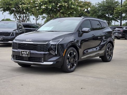 New 2026 Kia Sportage SX FWD image 2