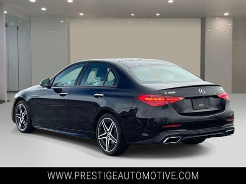 Used 2023 Mercedes-Benz C 300 4MATIC Sedan image 3
