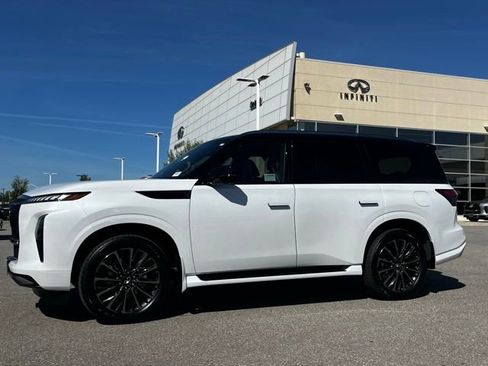 New 2026 INFINITI QX80 Autograph AWD/4WD image 2
