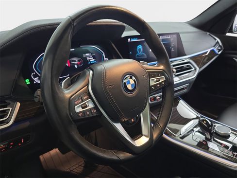 Used 2023 BMW X5 xDrive45e image 19