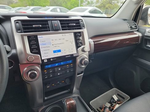 Used 2021 Toyota 4Runner Limited image 20