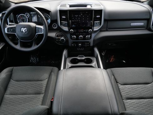Used 2025 RAM 1500 Big Horn AWD/4WD image 10