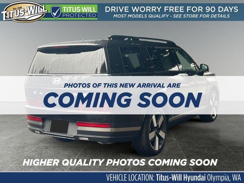 Used 2025 Hyundai Santa Fe Limited image 4