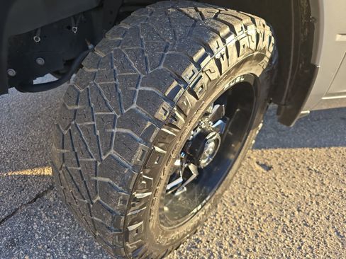 Used 2022 RAM 2500 Tradesman w/ Chrome Appearance Group image 24