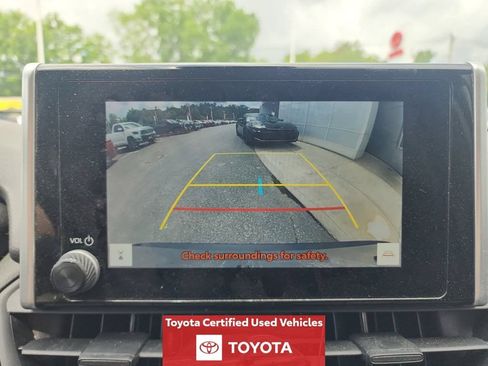Certified 2023 Toyota RAV4 LE AWD/4WD image 18