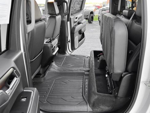 Used 2025 GMC Sierra 1500 Denali image 19