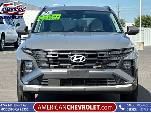 Used 2025 Hyundai Tucson SEL FWD image 9