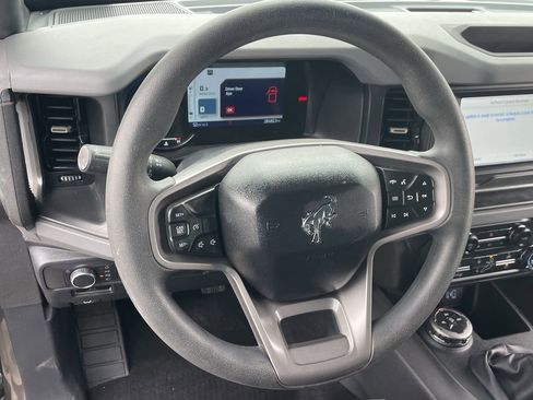 Used 2022 Ford Bronco 2-Door AWD/4WD image 18