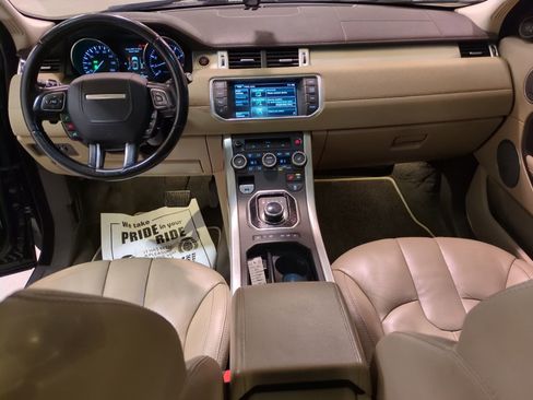Used 2014 Land Rover Range Rover Evoque Pure Premium image 16