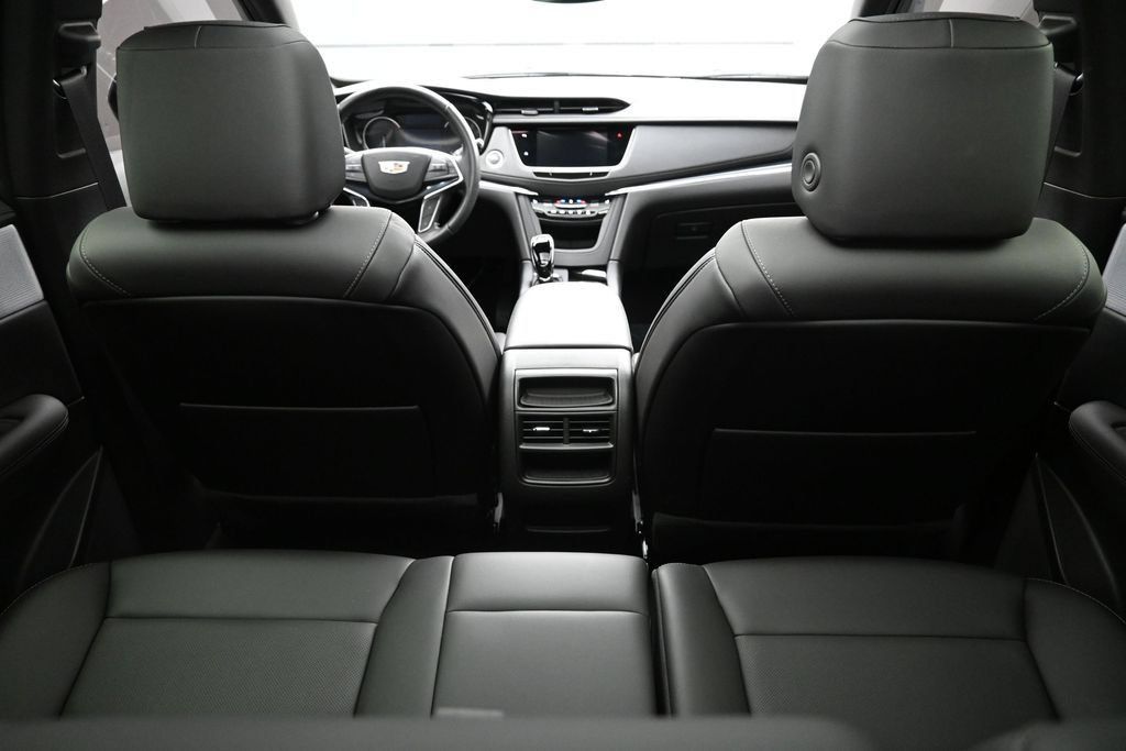 Used 2024 Cadillac XT5 Premium Luxury AWD/4WD image 24