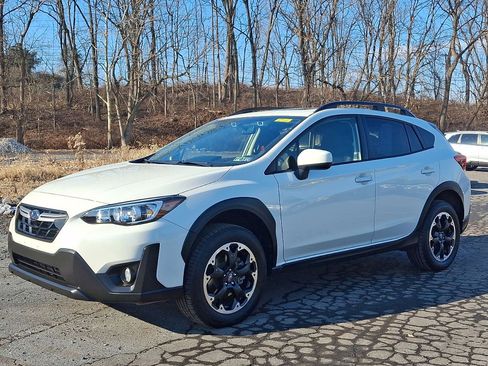 Certified 2023 Subaru Crosstrek 2.0i Premium image 18