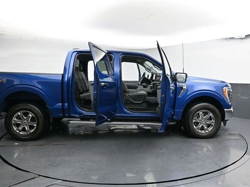 Used 2022 Ford F150 XLT w/ Equipment Group 302A High image 39