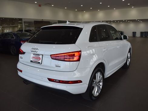 Used 2017 Audi Q3 2.0T Premium w/ Convenience Package AWD/4WD image 7