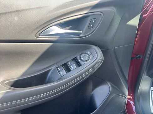 Used 2023 Buick Encore GX Select image 9