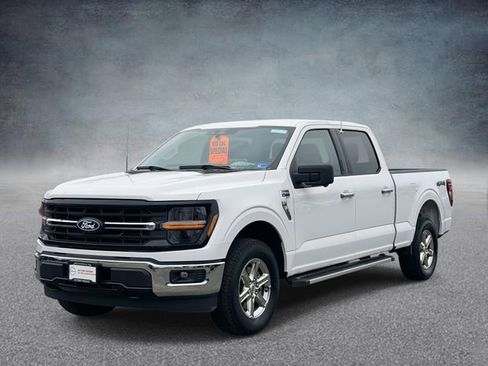 Used 2024 Ford F150 XLT w/ Tow/Haul Package image 7