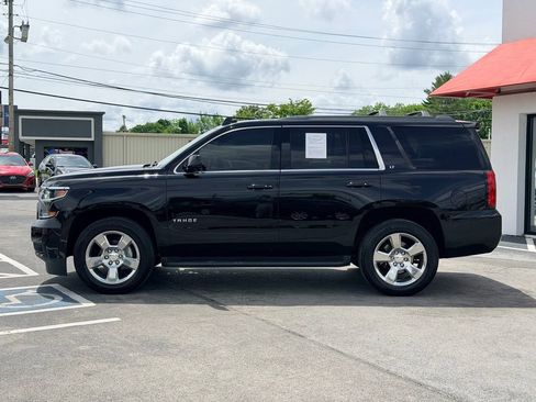 Used 2016 Chevrolet Tahoe LT w/ Luxury Package RWD image 3