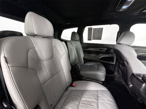 Used 2023 Kia Telluride SX Prestige X-Line AWD/4WD image 43