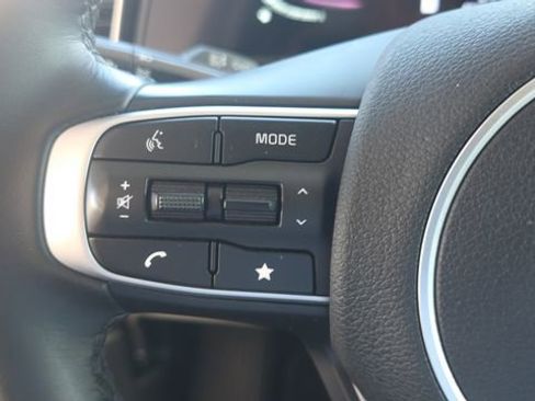 Used 2023 Kia Sportage EX FWD image 22