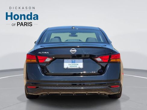 Used 2025 Nissan Altima 2.5 SV FWD image 5