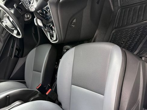 Used 2017 Ford Transit Connect XL FWD image 19