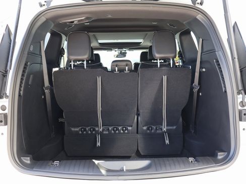 New 2026 Chrysler Pacifica Limited w/ S Appearance Package image 14