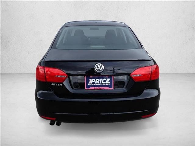 Used 2014 Volkswagen Jetta S FWD image 3